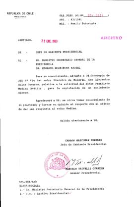 [Oficio  Gab. Pres. Ord. N° 0394 de Jefe de Gabinete Presidencial, remite copia de carta que se indica]
