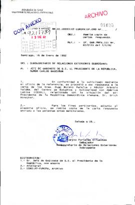 [Carta de Subsecretario de Ministerio de Relaciones Exteriores Subrogante remitiendo copias de cartas de respuesta]