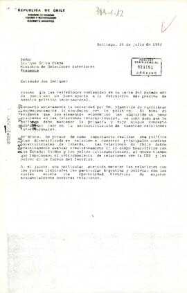[Carta de Ministerio de Economía a Enrique Silva Cimma, Ministro de Relaciones Exteriores].