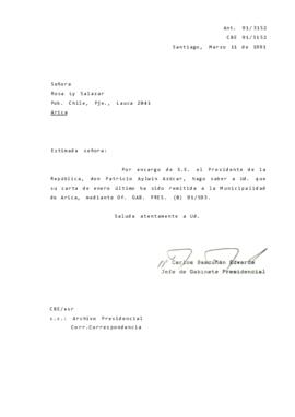 [Carta de respuesta por remisión de correspondencia enviada al Presidente, redirigiéndola  a la Municipalidad de Arica]