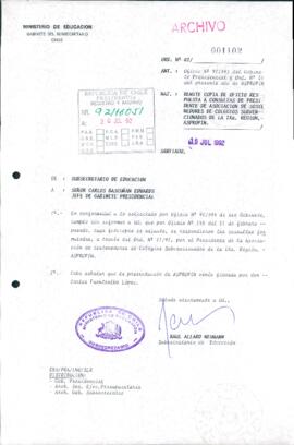Remite copia de oficio respuesta a consultas de Presidente de Asociación de Sostenedores de Colegios Subvencionados de la IX Región