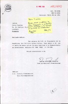 [Carta de respuesta de Jefe de Gabinete a la Sra. Celia Fuentes sobre beca Presidente de la República]