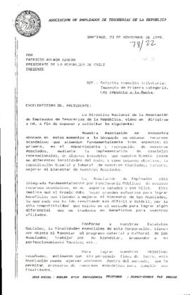 [Carta de la Asociación de Empleados de Tesorerías de la República dirigida al Presidente Patricio Aylwin, mediante la cual solicita la exención del impuesto a la renta]