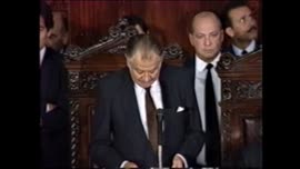 Presidente Aylwin es recibido en el Congreso de Uruguay : video