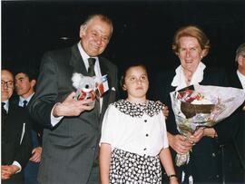 Visita del Presidente Patricio Aylwin a Australia: Presidente Patricio Aylwin junto a la Primera Dama, doña Leonor Oyarzún.