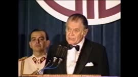 Presidente Aylwin asiste a cena de gala en su Honor en Los Angeles : video
