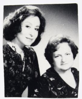 Fotografía : Patricia Vásquez (Soprano) y Elvira Savi (Pianista)