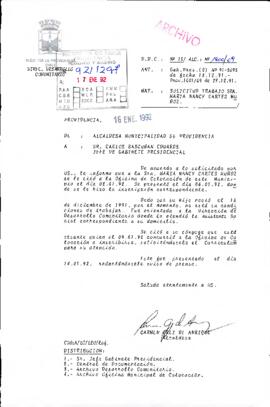 [Carta de Alcaldesa de Providencia remitiendo antecedentes por solicitud de trabajo de la Sra. María Cartes]