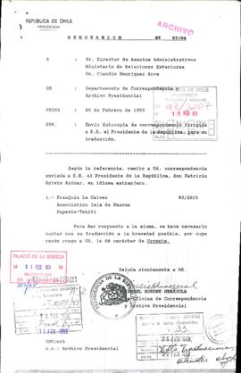 [Memorandum N° 93/04: Envío fotocopia de correspondencia dirigida a S.E. el Presidente de la República, para su traducción]