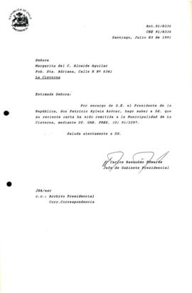 [Carta de respuesta por remisión de correspondencia enviada al Presidente, redirigiéndola a la Municipalidad de La Cisterna]