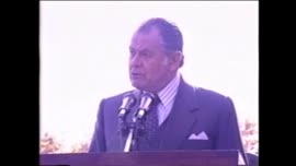 Presidente Aylwin ofrece discurso con motivo del Natalicio de Bernardo O'Higgins: video