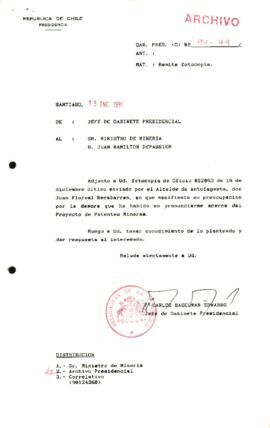 Remite y adjunta oficio de Alcalde de Antofagasta Juan Floreal Recabarren Rojas, por preocupación de patentes Mineras