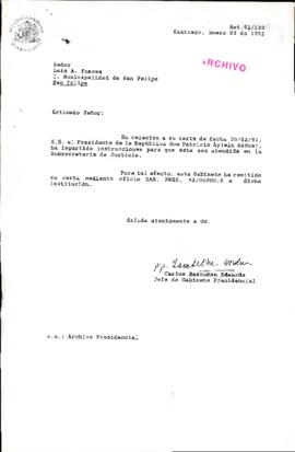 [Carta del Director Nacional de la Asociación de Empleados Municipales de Chile dirigida al Presidente Patricio Aylwin]