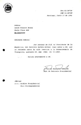 [Carta de respuesta por remisión de correspondencia enviada al Presidente, redirigiéndola  a la Subsecretaría de Transporte ]