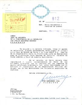 [Carta en la que se envían documentos y recortes de prensa relativos a al litigio entre Casa de Moneda de Chile y la firma ARMAT S.A]