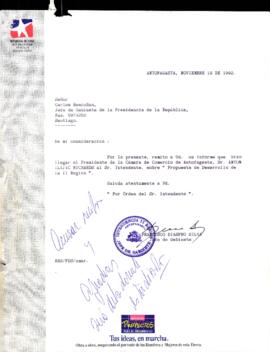 [Mensaje de la Intendencia de la II Región dirigido al Jefe de Gabinete Presidencial, referente a solicitud de Presidente Cámara de Comercio de Antofagasta]