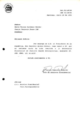 [Carta de respuesta por remisión de correspondencia enviada al Presidente, redirigiéndola  a la Secretaría Ministerial de Justicia Región Metropolitana ]