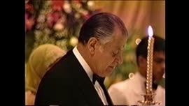 Presidente Aylwin en cena oficial con el Sultán  Azlan Shah de Perak: video