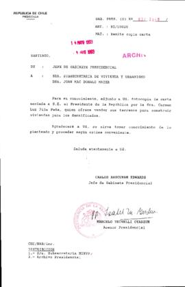[Oficio  Gab. Pres. Ord. N° 2549 de Jefe de Gabinete Presidencial, remite copia de carta que se indica]