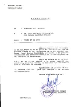 {Memorandum de Ministro del Interior, remite copia de oficio que se indica]