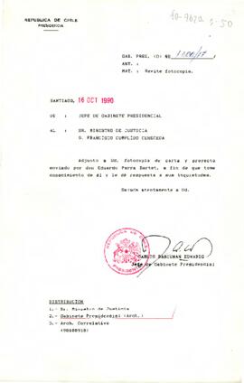 [Carta  de Jefe de Gabinete dirigida a Ministro de Justicia remitiendo y solicitando dar respuesta a carta de Sr. Eduardo Parra]