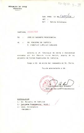 [Carta de Jefe de Gabinete a Ministro de Justicia remitiendo carta de Sr. Eduardo Parra sobre proyecto de Cortes Superiores]