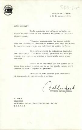 [Carta del Presidente Aylwin a Secretario General Comité Solidaridad de DDR, agradeciendo felicitaciones por victoria electoral].