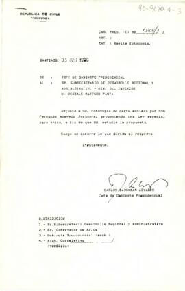 [Carta de Jefe de Gabinete a Subsecretario de Desarrollo Regional remitiendo carta de Sr. Fernando Acevedo sobre Ley especial para Arica]