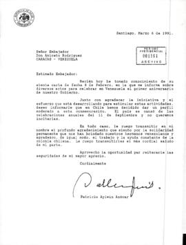[Carta del Presidente Aylwin al Embajador de Chile en Venezuela, contestando carta del 8 de Febre...