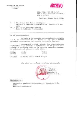 [Oficio Ord. N° 239 de Jefe de Gabinete Presidencial, remite copia de carta que se indica]