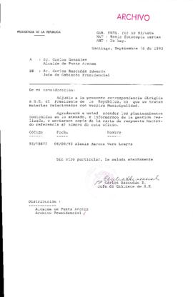 [Oficio  Gab. Pres. Ord. N° 4804 de Jefe de Gabinete Presidencial, remite copia de carta que se indica]