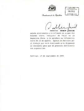 [Carta de su S.E. a Rolando Stein, Embajador de Chile en la República Checa, y le agradece su informativa carta de 23 de agosto]