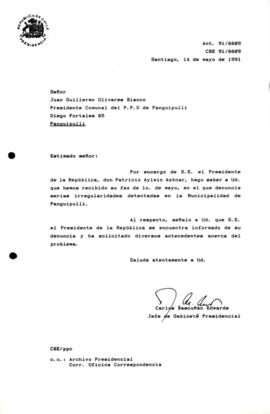 Carta acusa recibo de fax recibido el 10 de mayo, en el que denuncia serias irregularidades detectadas en la Municipalidad de Panguipulli.