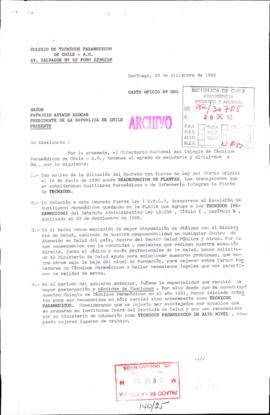 [Colegio de Técnicos Paramedicos de Chile expone y solicita en relación a D.F.L de readecuación de plantas]
