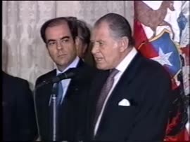 Presidente Aylwin se reúne con embajadores chilenos en La Moneda: video