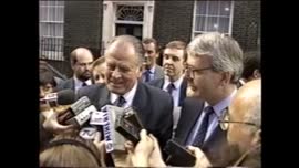Presidente Aylwin se reúne con medios de prensa nacional en Londres : video