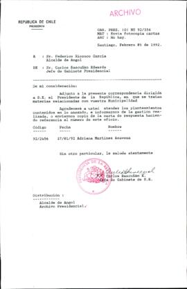 [Carta de Jefe de Gabinete de la Presidencia a Alcalde de Angol]