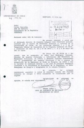 [Carta del Gabinete de Rectoría de la Universidad de Chile dirigida al Jefe de Gabinete Presidencial, referente a visita del Director de Orquesta Geza Overfrank]