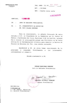 [Oficio  Gab. Pres. Ord. N° 2527 de Jefe de Gabinete Presidencial, remite copia de carta que se indica]