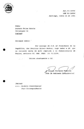 [Carta de respuesta del Jefe de Gabinete Presidencial sobre correspondencia remitida a la Subsecretaría de Marina]